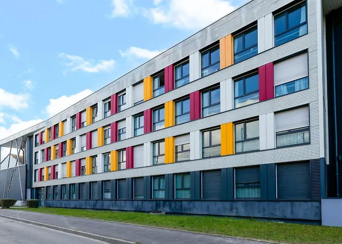 01 - Le Lokup - Wifi - Proche Tram Lägenhet Reims